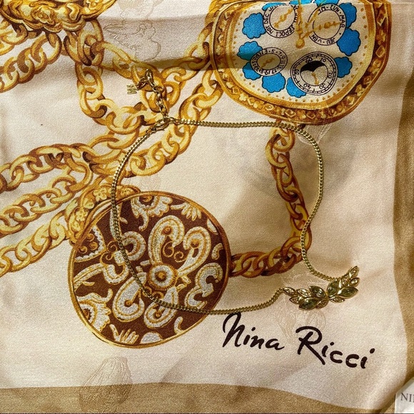 Nina Ricci ❤️ Silk scarf - Picture 3 of 8